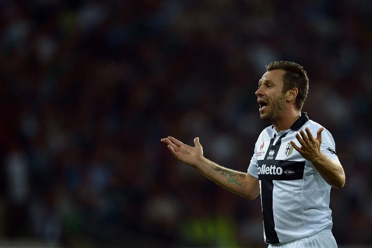 Tak Mampu Bayar Gaji, Parma 'Ceraikan' Cassano