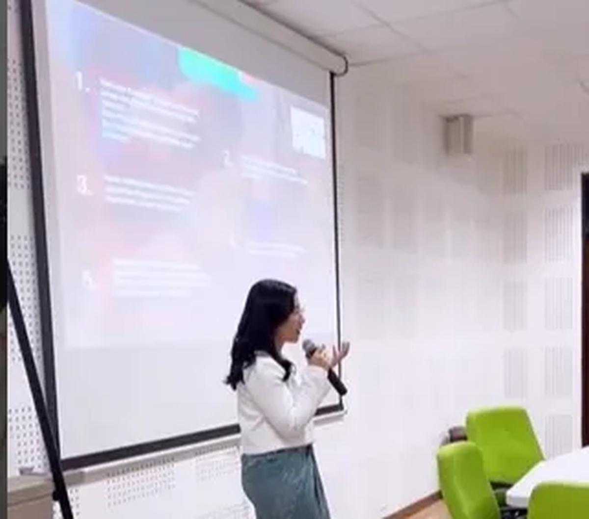 Syarat Harus Dipenuhi.<br><br>Dosen yang ingin mendaftar program PKBI harus memenuhi sejumlah persyaratan, termasuk melampirkan dokumen-dokumen berikut ini: