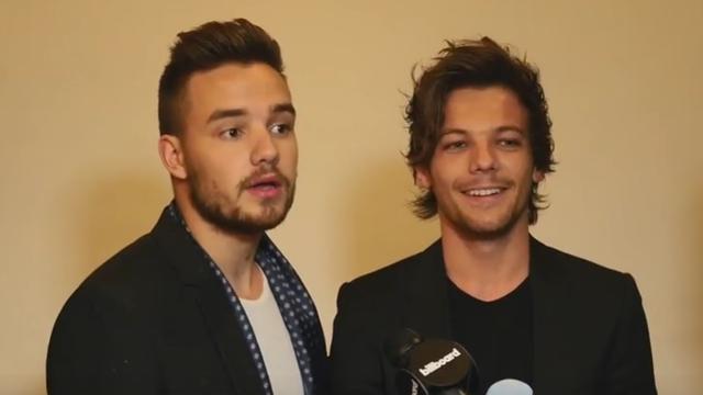 5 'Penampakan' Lucu One Direction di Billboard Music Awards 2015