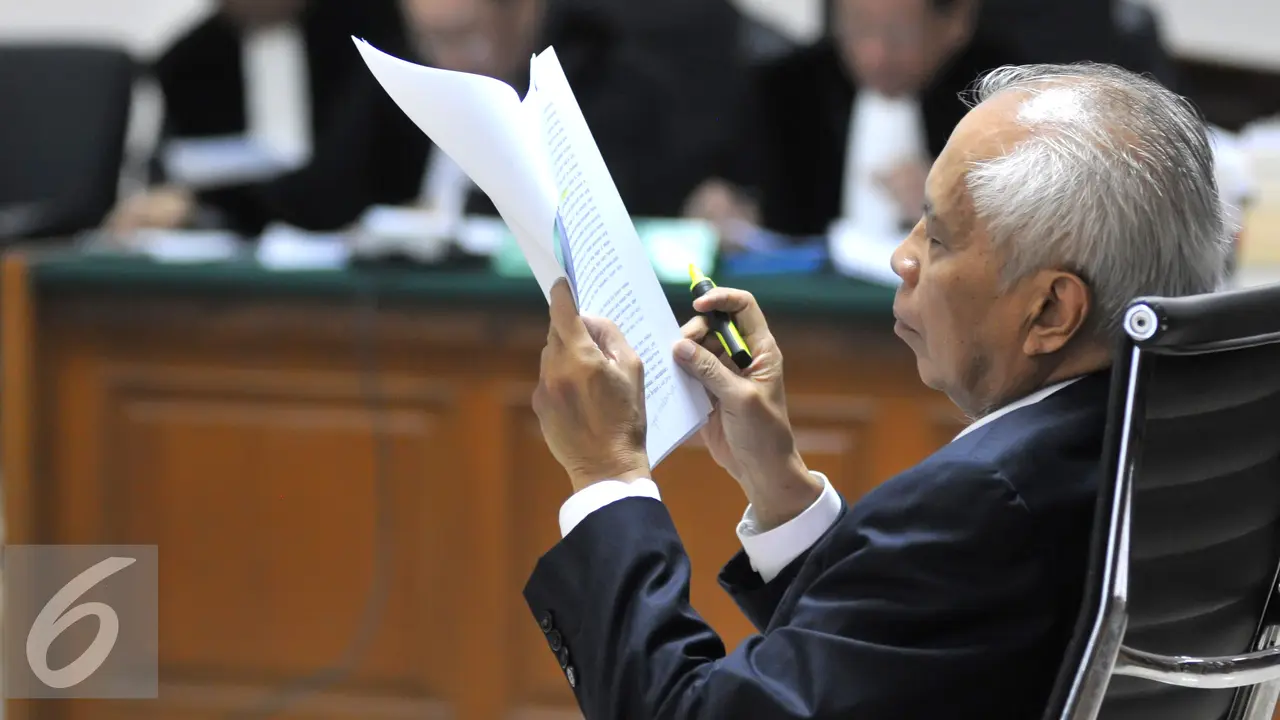 20150831- OC Kaligis Jalani Sidang Pembacaan Dakwaan-Jakarta