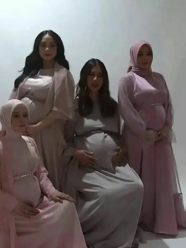 6 Potret Maternity Shoot The Bumils, Pancarkan Pesonanya Tersendiri