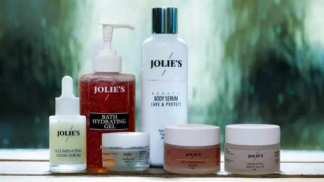 Rangkaian skicare dan bodycare Jolie’s Global Indonesia/dok. Jolie's