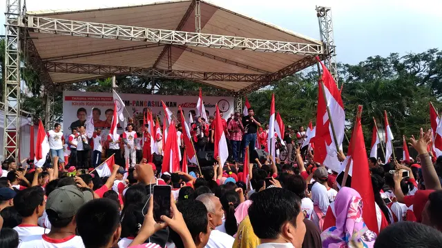 Kirab Kebangsaan Taruna Merah Putih