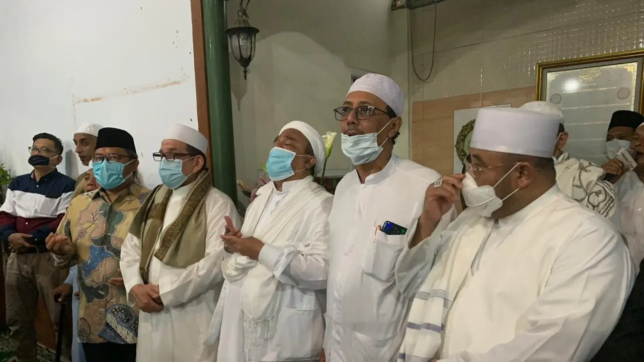 Presiden PKS, Ahmad Syaikhu dan rombongan bertemu Habib Rizieq Shihab