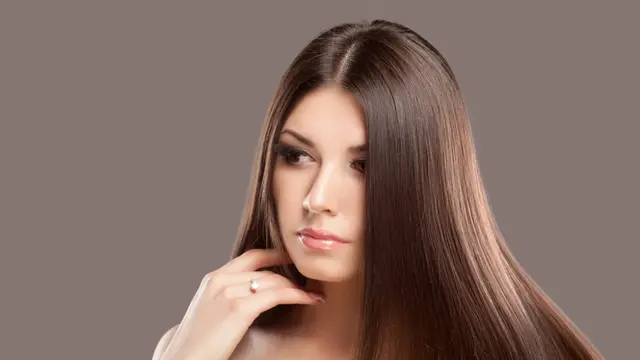 Bosan dengan Rambut Lurus? Coba Gaya Rambut Ini Deh