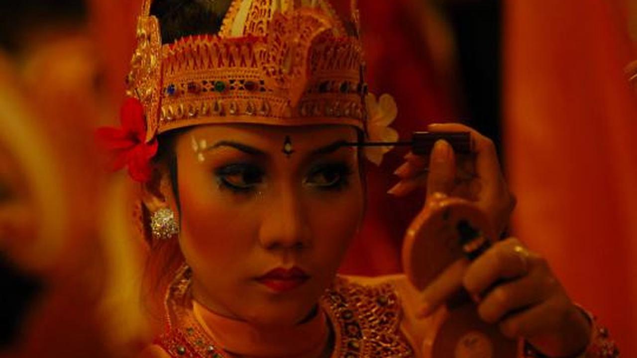 Ahok buka karnaval car free day night di Jakarta