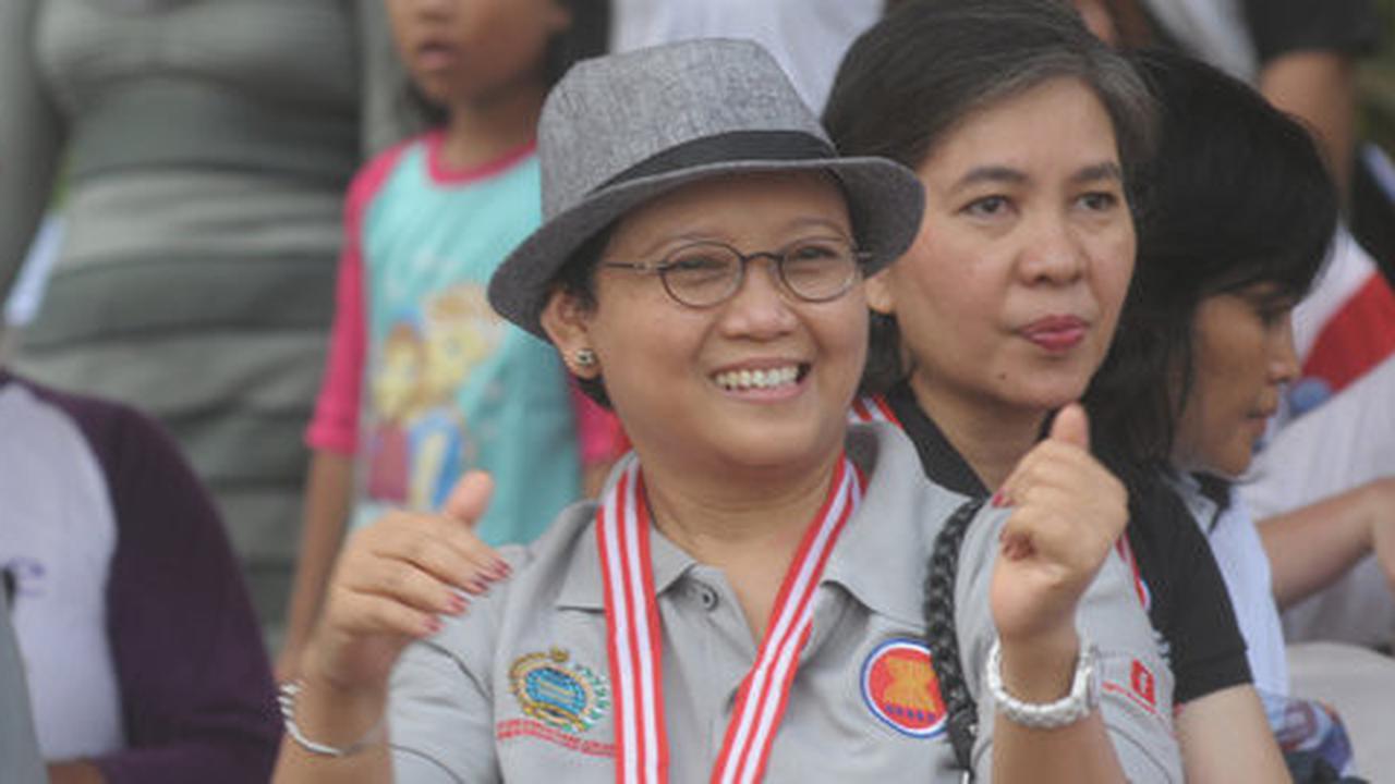 Menlu Retno kaitkan terorisme Paris dengan persoalan ekonomi