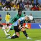 Giorgian de Arrascaeta Uruguay mencetak gol pertama timnya melalui sundulan selama pertandingan sepak bola grup H Piala Dunia antara Ghana dan Uruguay, di Stadion Al Janoub di Al Wakrah, Qatar, Jumat, 2 Desember 2022. (AP Photo/Ashley Landis) )