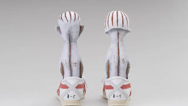 Onitsuka Tiger by Izumi Kato