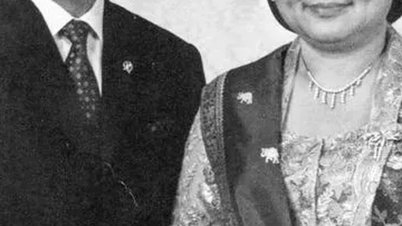 Cerita Soeharto Menikahi Ibu Tien di Bawah Bayang-Bayang Serangan Udara Belanda di Solo