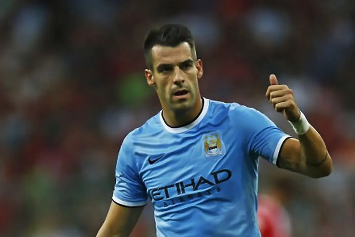 negredo-betah-130927b.jpg