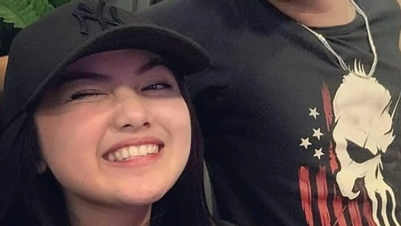 7 Potret Aisyah Aqilah dengan Jeff Smith yang Dikabarkan Dekat