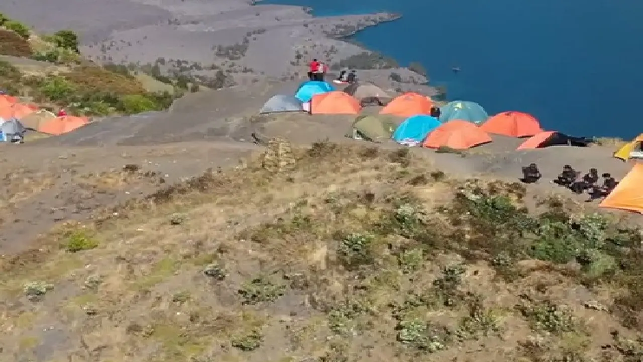 Penampakan Terbaru Gunung Rinjani Usai Jalur Pendakian Diperbaiki