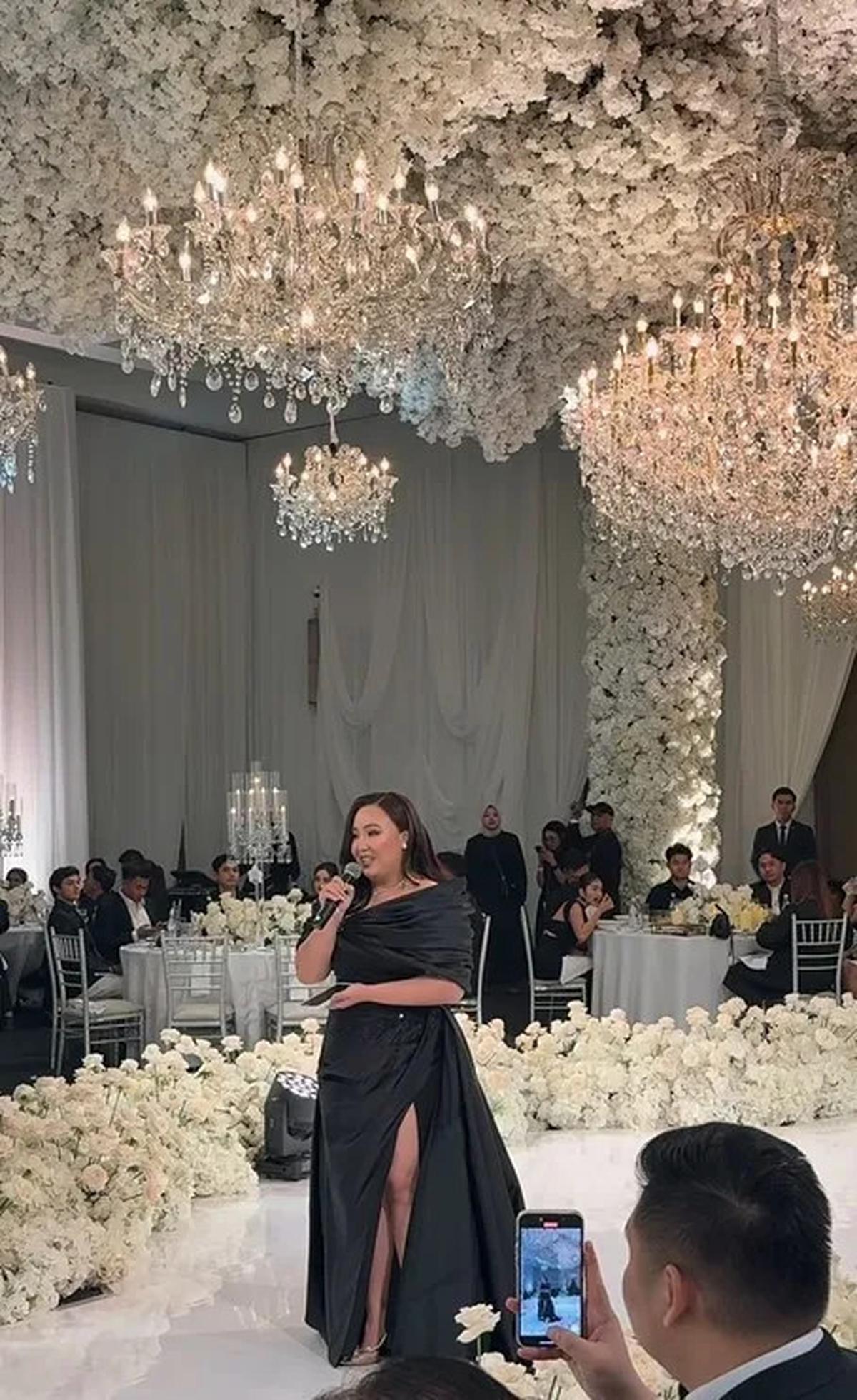 Amanda Manopo dan Kenny Austin Resmi Jadi Suami Istri, Ini Wejangan Menyentuh dari Keluarga