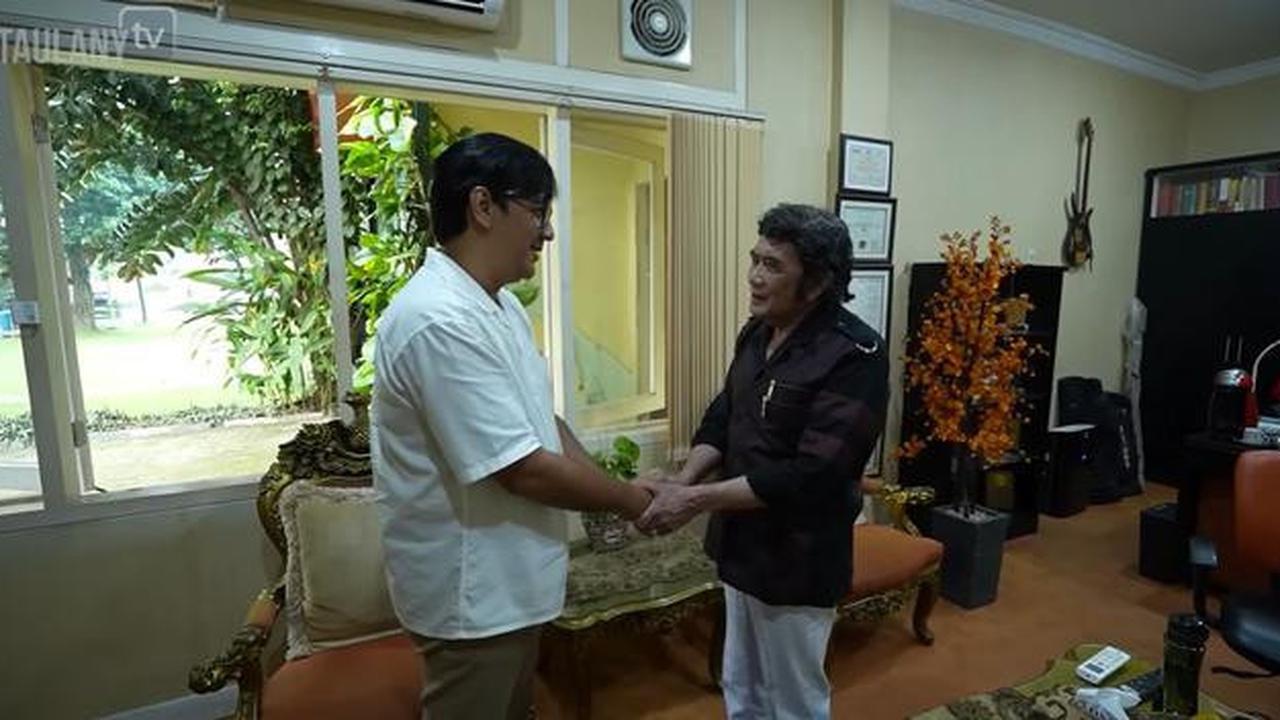 5 Potret Ruang Tamu Rhoma Irama, Interior Klasik Mewah dengan Ukiran Emas