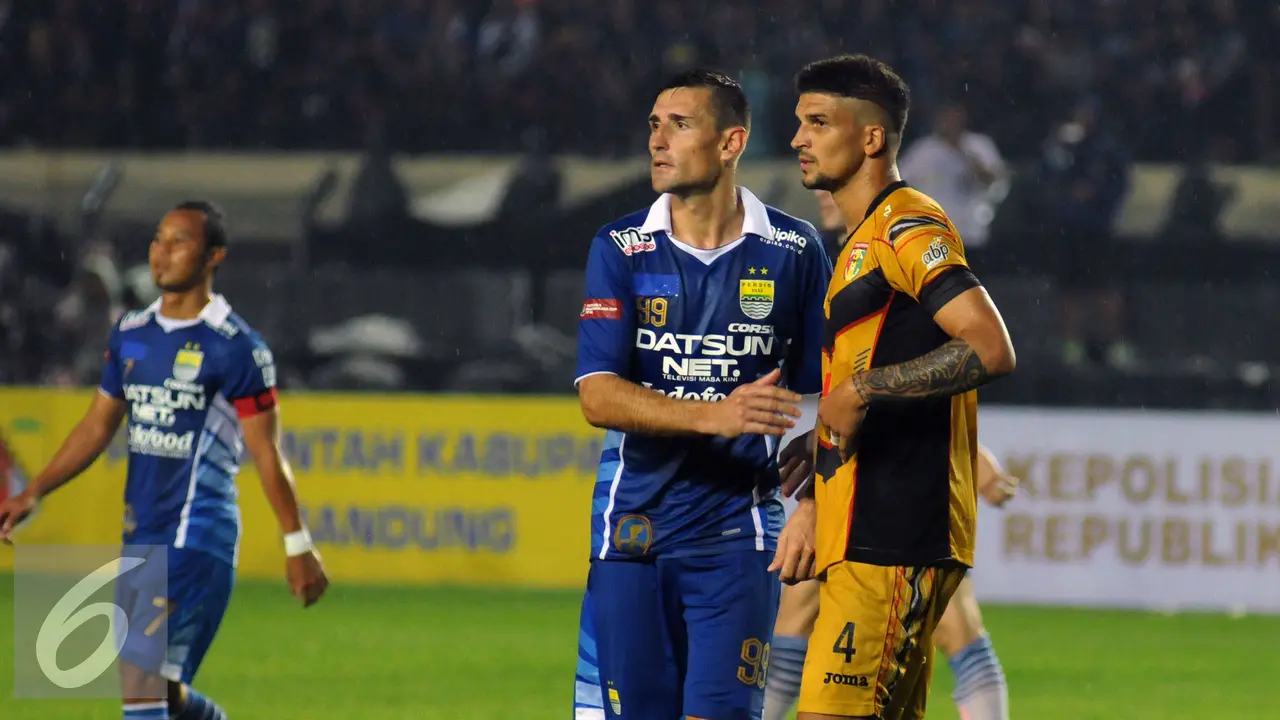 Arthur Cunha Da Rocha Arema