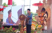 Tahukah Anda Bedanya Ilmuwan dan Cendekiawan? Menag Harap IAHN Mpu Kuturan Lahirkan Cendekiawan Hindu Pencerah Masyarakat