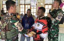 Satgas Yonif 743/PSY Perkuat Wawasan Kebangsaan Pelajar di Puncak Jaya Papua Tengah