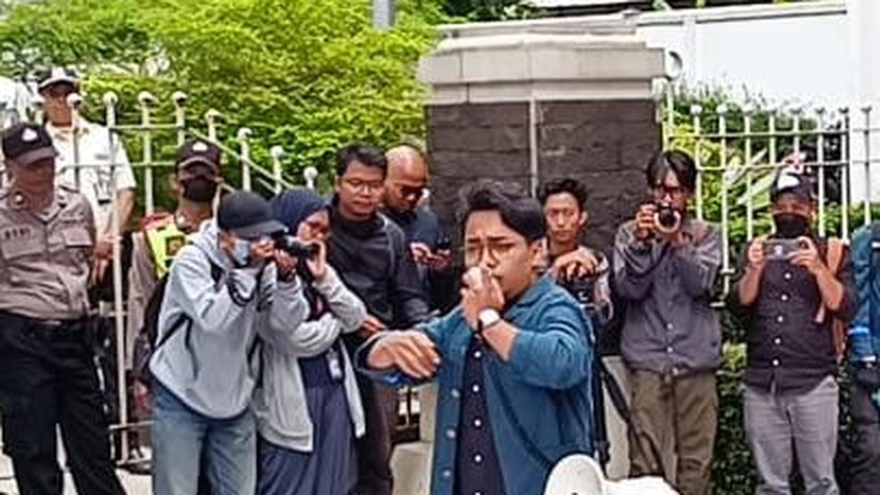 Mahasiswa ITB Keluhkan Opsi Pinjaman Online untuk Pembayaran UKT