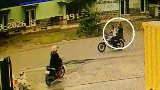 Aksi Perampokan Rp800 Juta: Mobil Perusahaan Dihujani Peluru Brutal