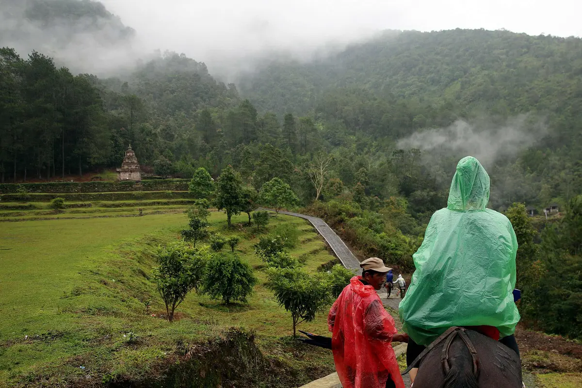 Wisata Candi Gedong Songo
