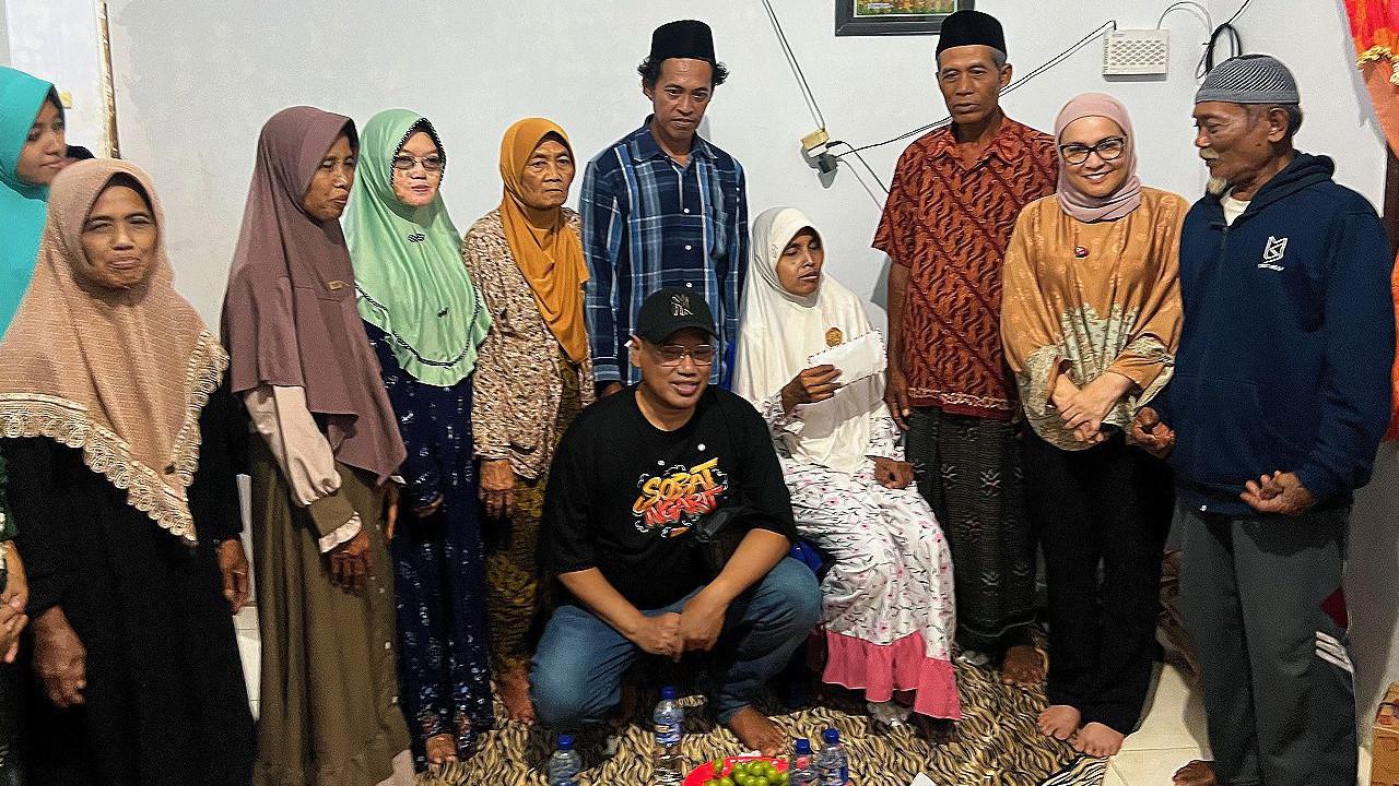Usai Rumah Dijarah, Uya Kuya Tetap Aktif Bantu Pemulangan Jenazah PMI dari Hong Kong