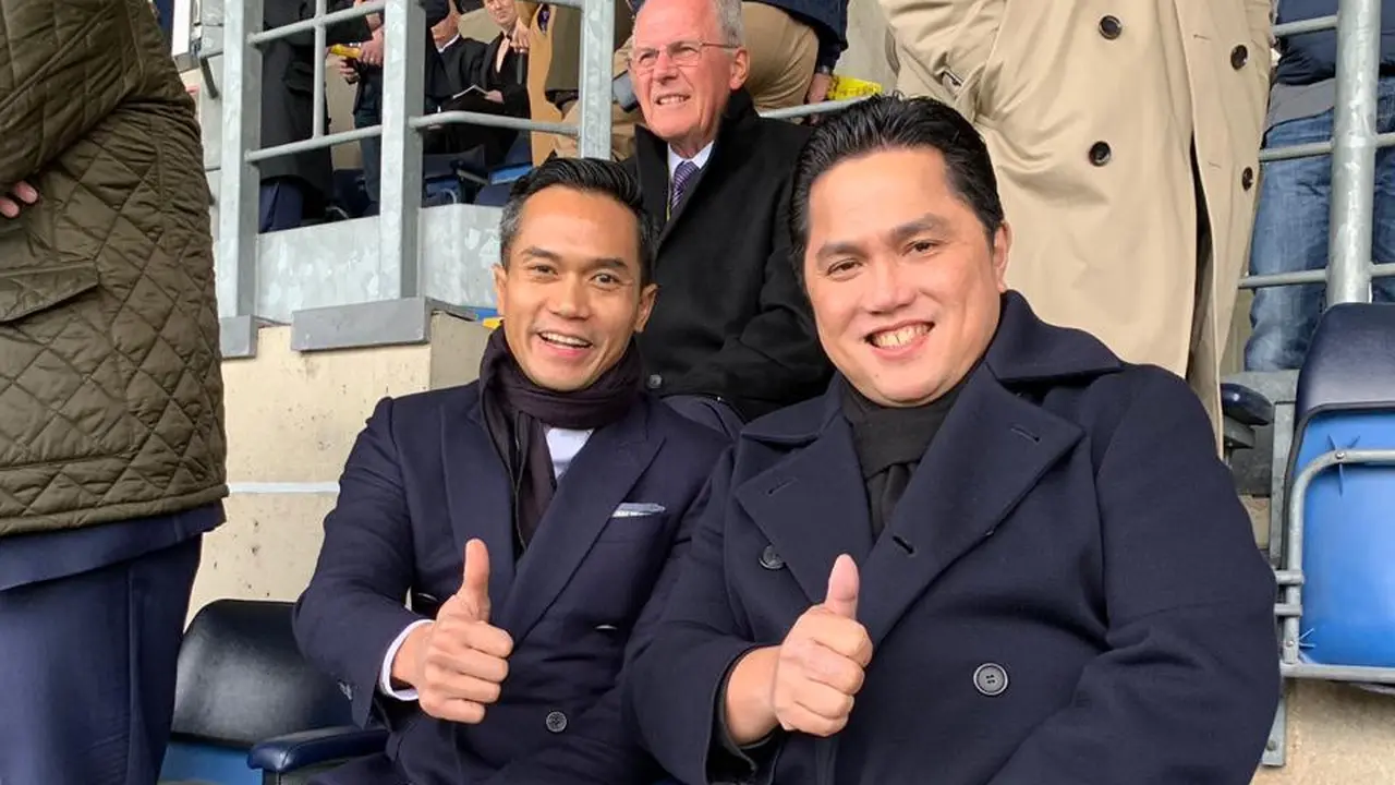 Oxford United Dukung Kampanye Anti Rasisme
