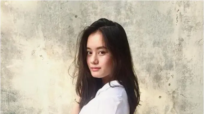 [Bintang] Dinda Hauw