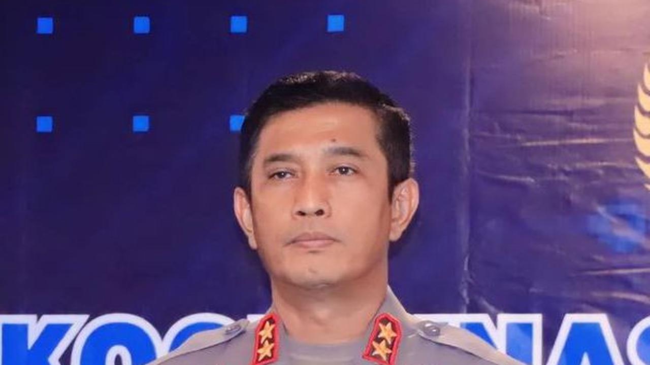 &nbsp;Dia adalah Irjen Rusdi Hartono.