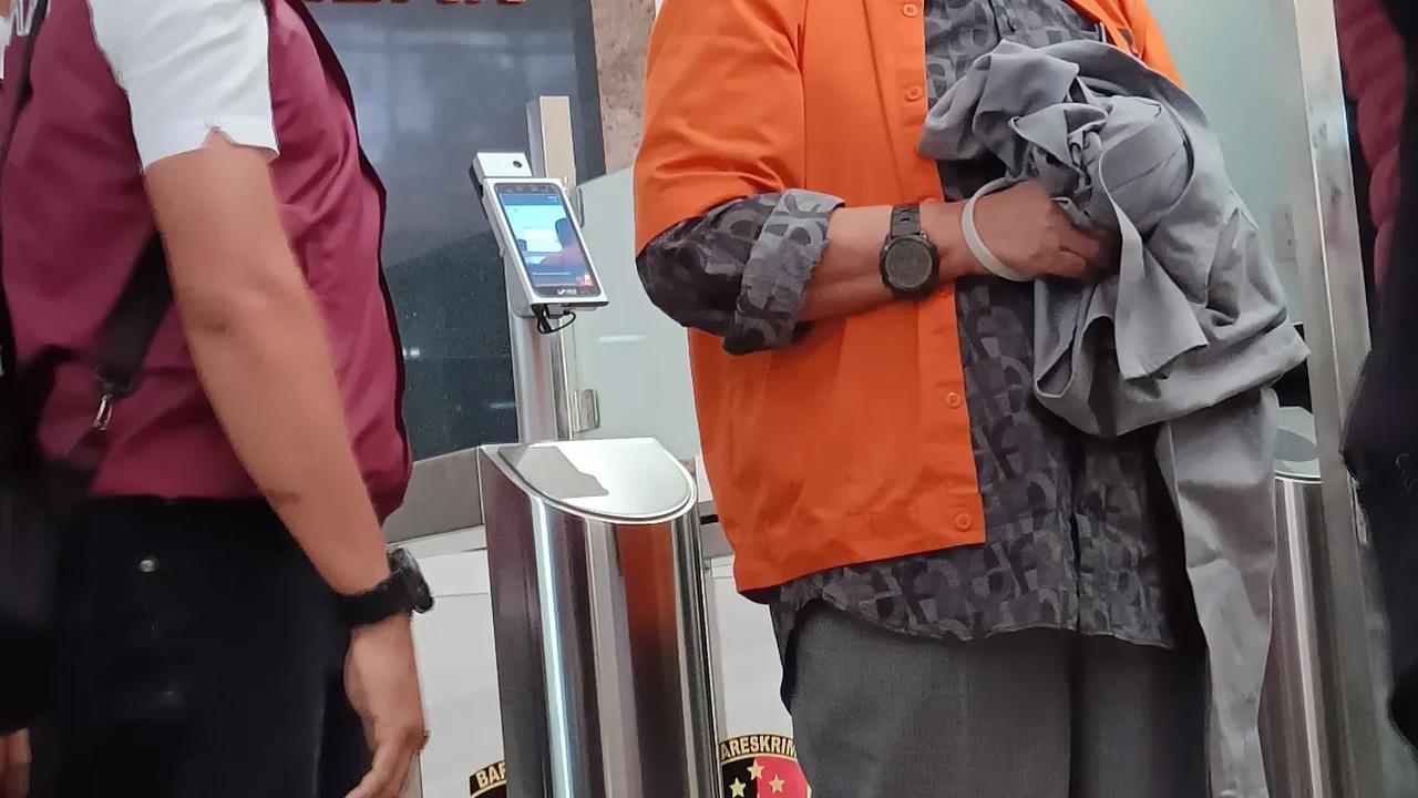 DPR Minta Penyidik Telusuri Aliran Dana TPPU Panji Gumilang: Usut Sampai ke Akar-akarnya