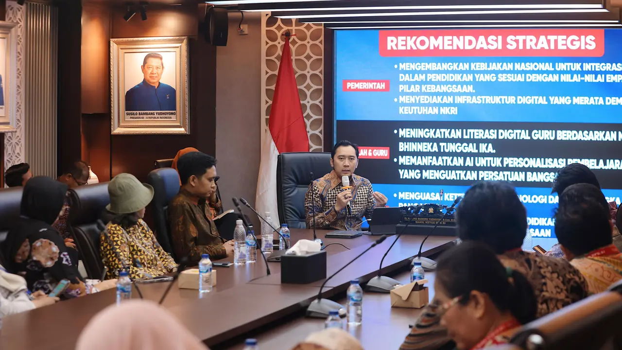 Wakil Ketua MPR RI dari Partai Demokrat Edhie Baskoro Yudhoyono (Ibas) dalam diskusi kebangsaan bertajuk “Kecerdasan Buatan dan Pendidikan Masa Depan” (13/12/24) di Gedung DPR/MPR RI (Istimewa)