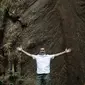 Wagub Sumut, Musa Rajekshah, juga menyempatkan diri mengunjungi potensi wisata di Desa Sei Musam, pohon besar yang berada di Batu Rongring
