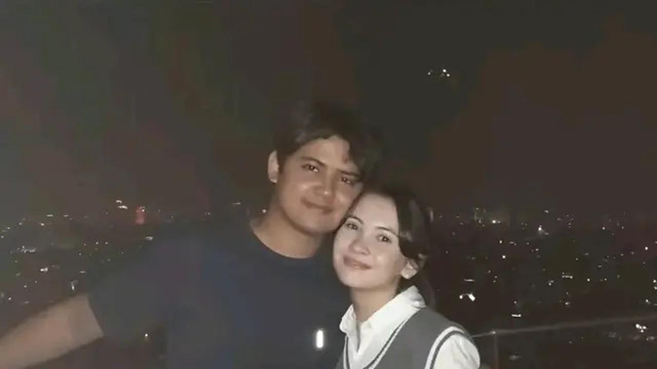 7 Potret Aliando dan Richelle Adik Sandrina Michelle Liburan ke Bali, Romantis