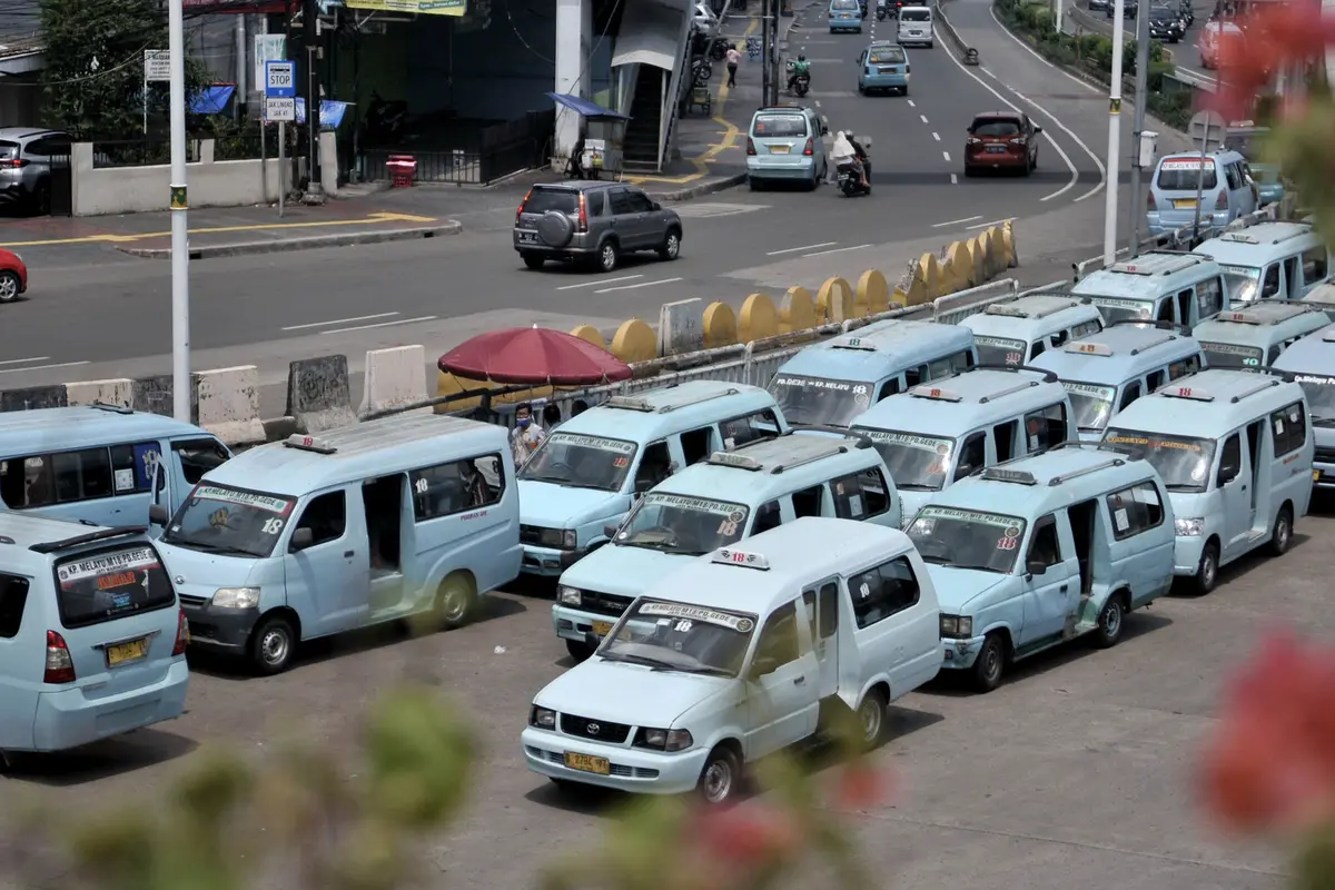 90 Persen Angkutan Umum DKI Jakarta Setop Operasi Akibat Covid-19