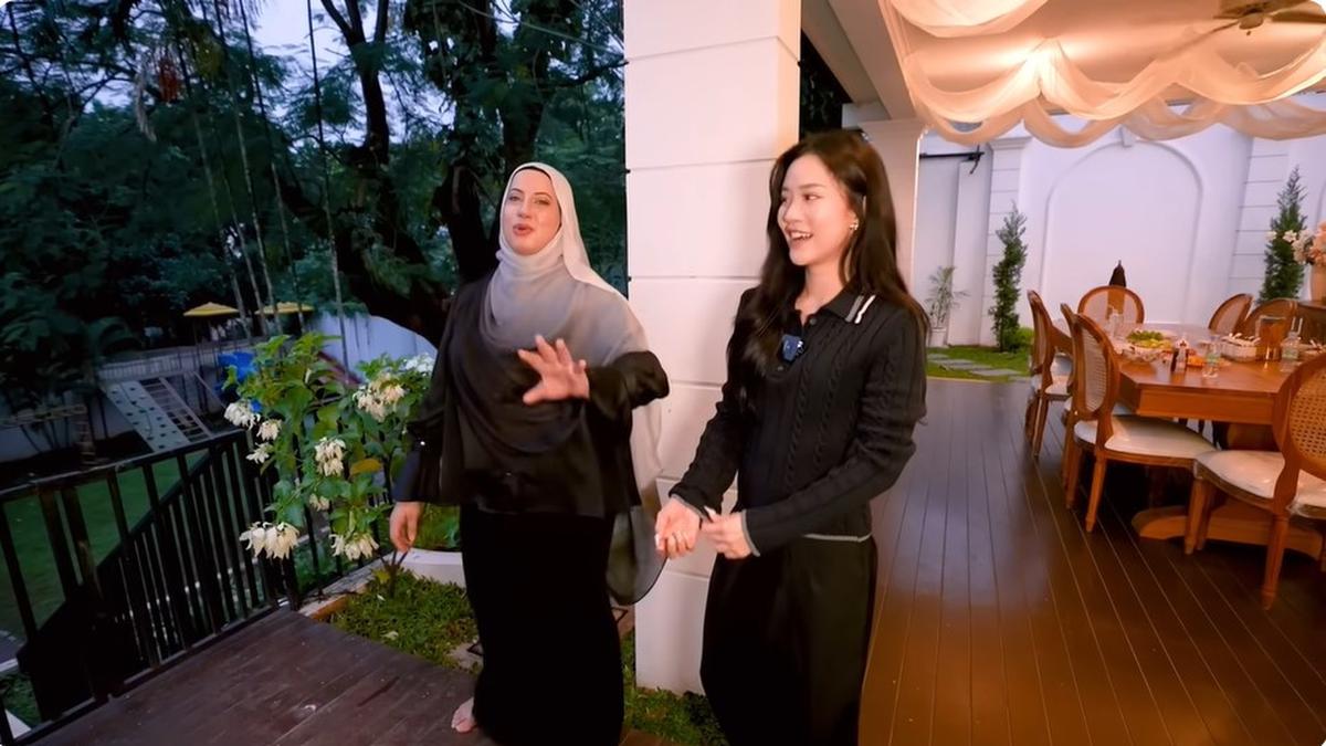 8 Potret Taman di Rumah Tasyi Athasyia, Bak Negeri Dongeng di Lantai Dua