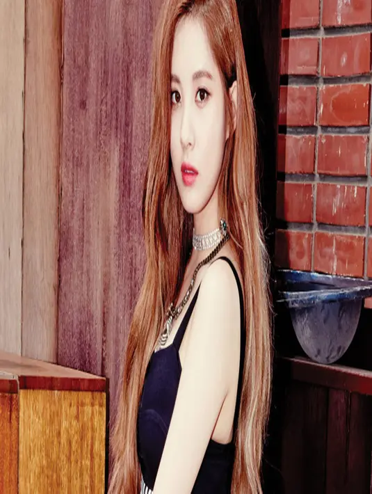 "Tahun demi tahun saya lewati, pada akhirnya saya ingin merambah dunia solo karier tanpa meninggalkan SNSD yang telah membesarkan nama saya.," ungkap Seohyun pada Allkpop. (Soompi/Bintang.com)