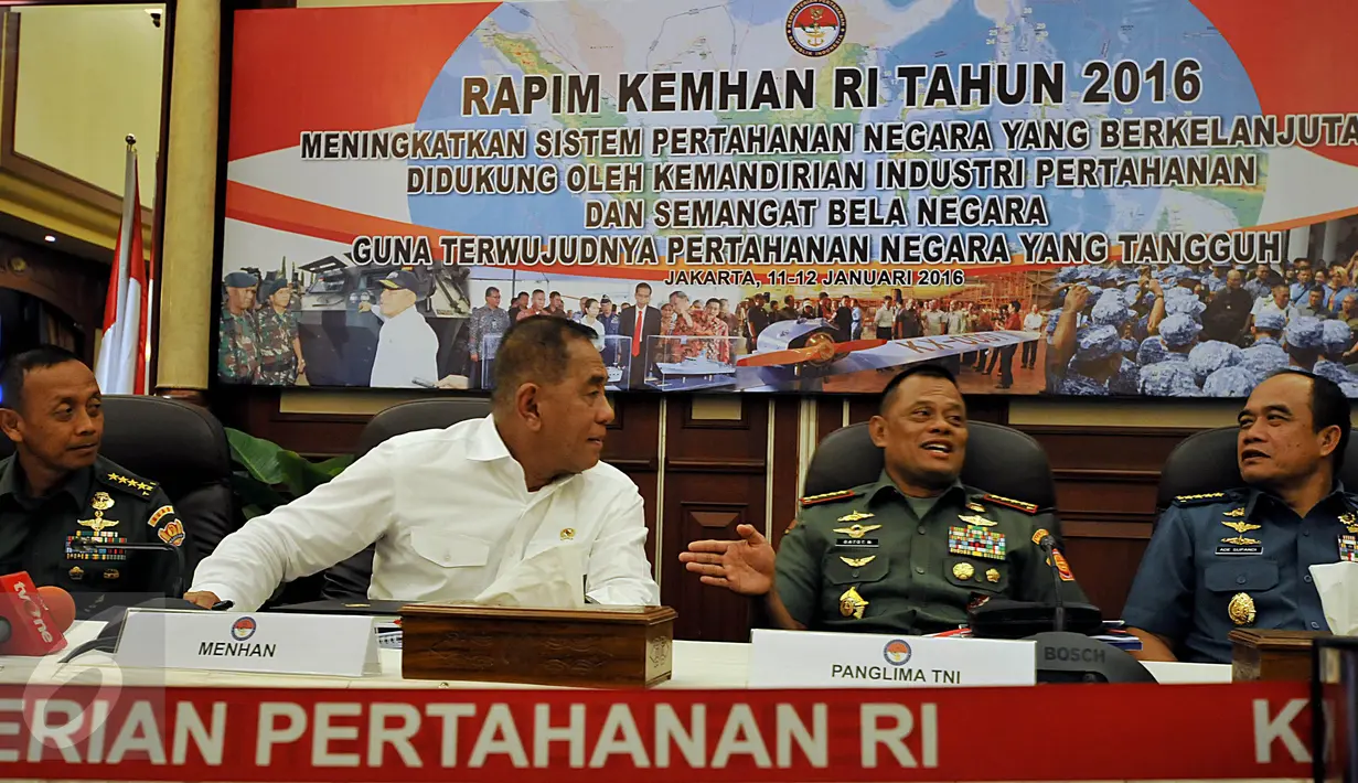 Suasana Rapim Kemhan RI Tahun 2016, Jakarta, Selasa (12/1/2016). Rapat membahas tentang meningkatkan sistem pertahanan negara dan kemandirian industri pertahanan. (Liputan6.com/Johan Tallo)