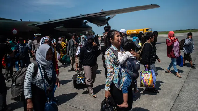 Korban Gempa dan Tsunami Palu Tiba di Surabaya