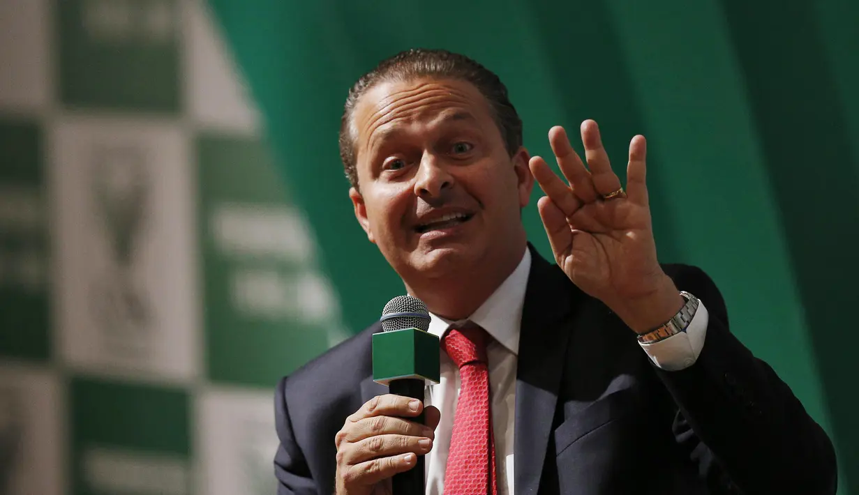 Ayah lima anak tersebut merupakan calon presiden dari Partai Sosialis Brasil (PSB) dan kandidat paling populer nomor tiga dalam jajak pendapat. (REUTERS/Ueslei Marcelino/Files)