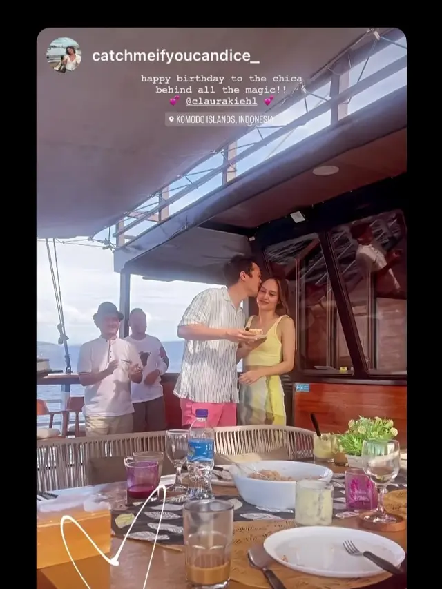 Cinta Laura rayakan ultah ke 30 bareng Arya Vasco di Labuan Bajo (Foto: catchmeifyoucandice_ via instagram claurakiehl)