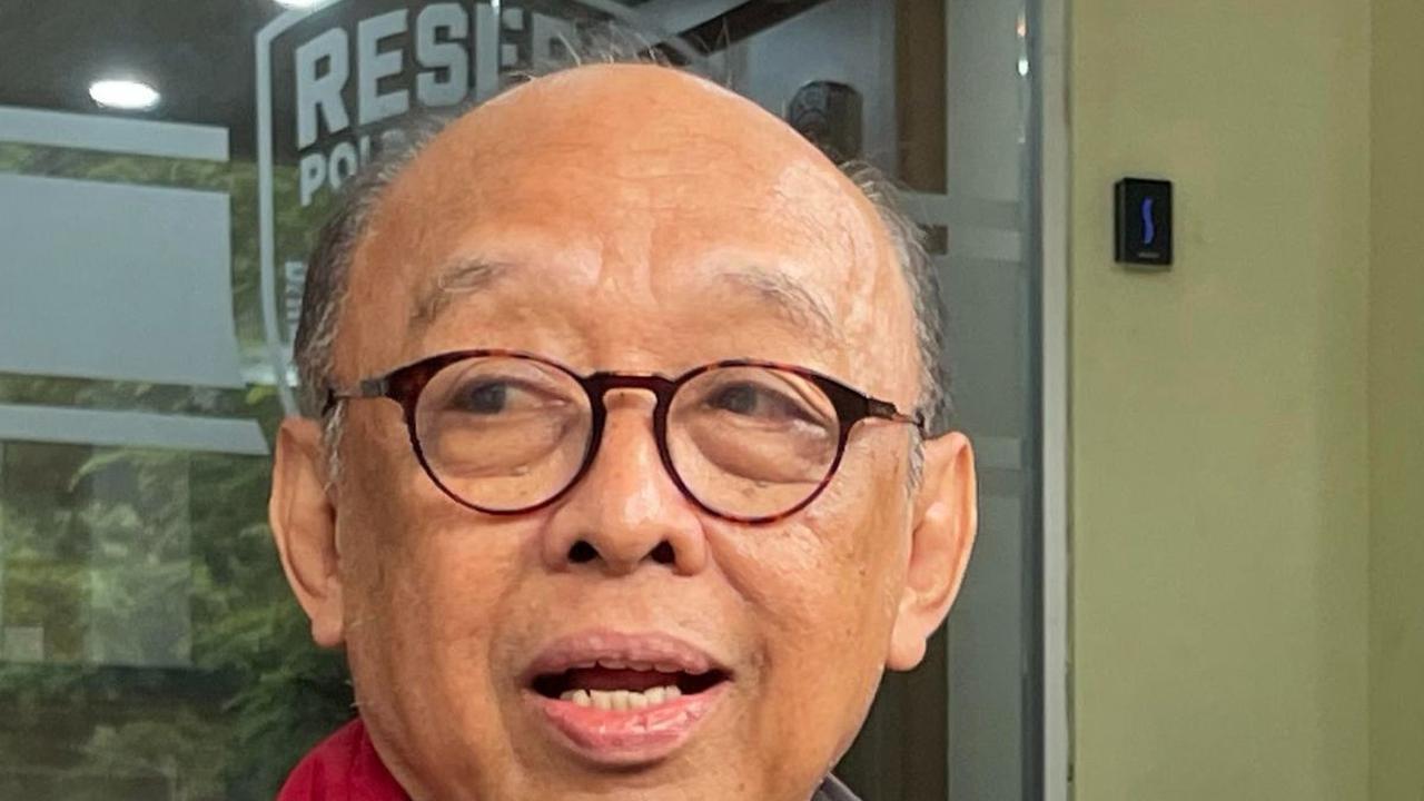 Kubu Korban Tak Ambil Pusing Bantahan Rektor Nonaktif UP Terkait Pelecehan: Hormati Proses Hukum!