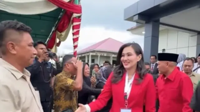 Sherly Tjoanda Hadiri Penetapan Gubernur Maluku Utara