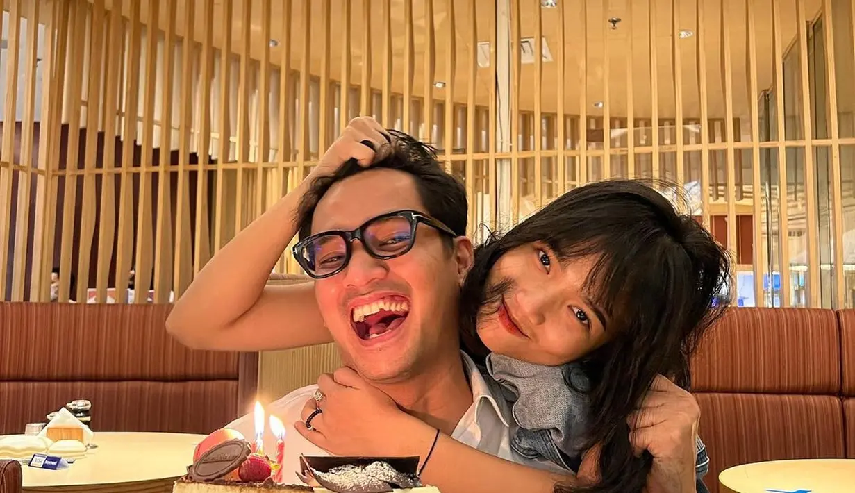 Fuji adik ipar Vanessa Angel (Foto: Instagram/@fuji_an)