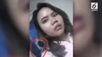 Saat asyik membuat video, seorang wanita dibuat histeris. Ini lantaran dirinya yang menemukan sosok menyeramkan dalam videonya tersebut.