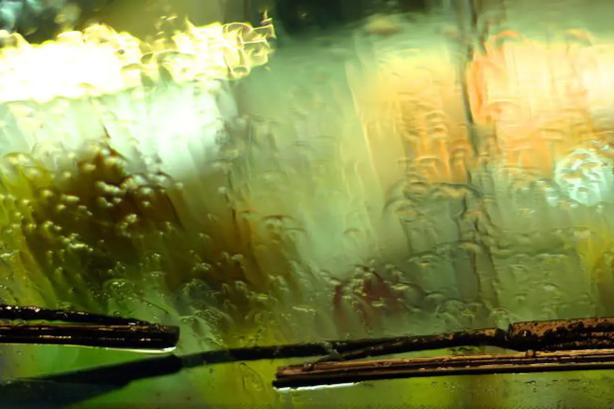 Wiper Macet? Begini Langkah Daruratnya
