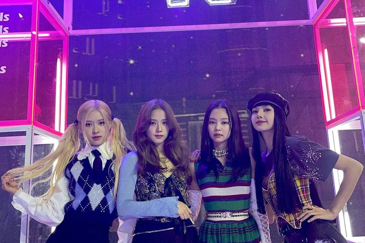 Blackpink. (Instagram/ roses_are_rosie)
