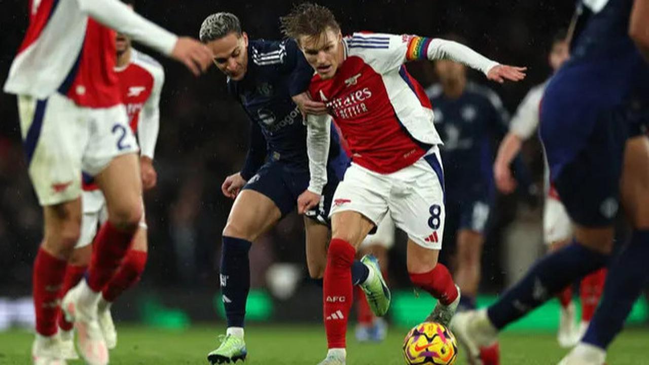 Liga Inggris 2024/2025: Arsenal Bungkam Manchester United