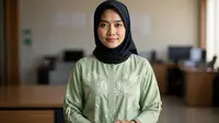 12 Model Baju Batik Tunik Kantor 2025 yang Bikin Gaya Formal Jadi Terlihat Lebih Trendy