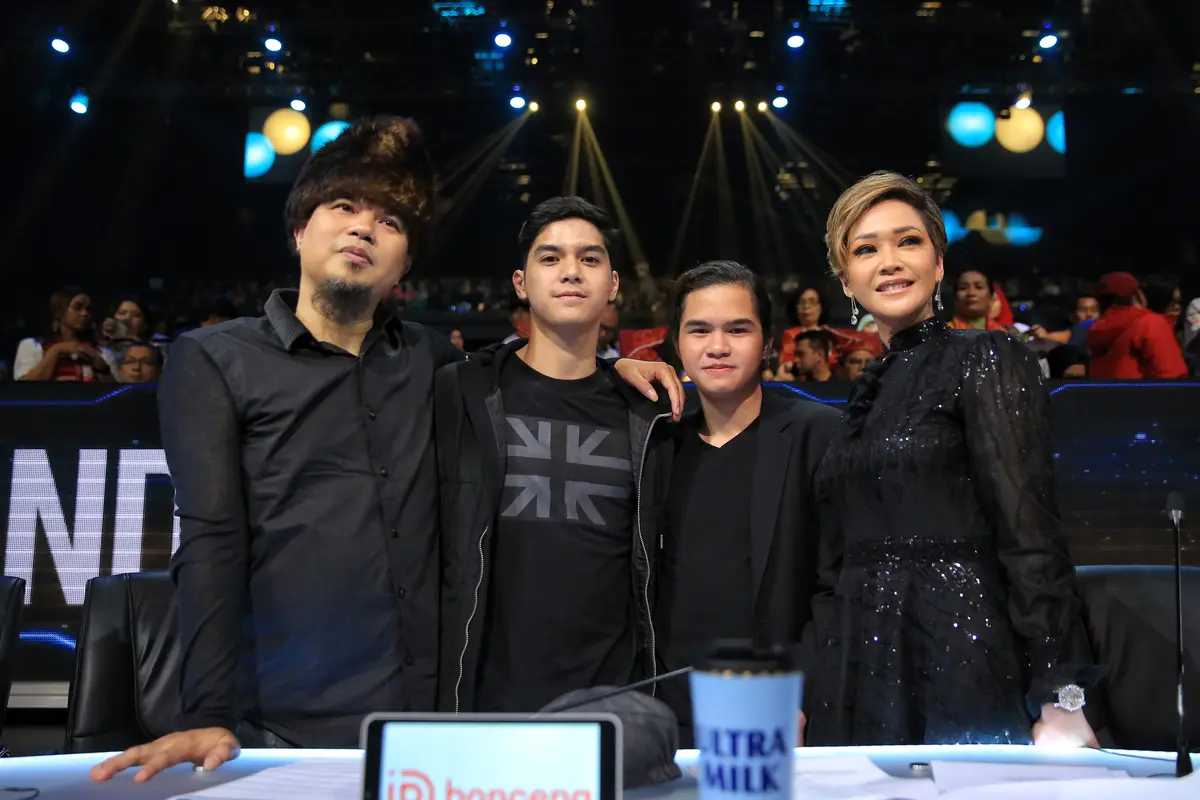 [Fimela] Ahmad Dhani dan Maia Estianty
