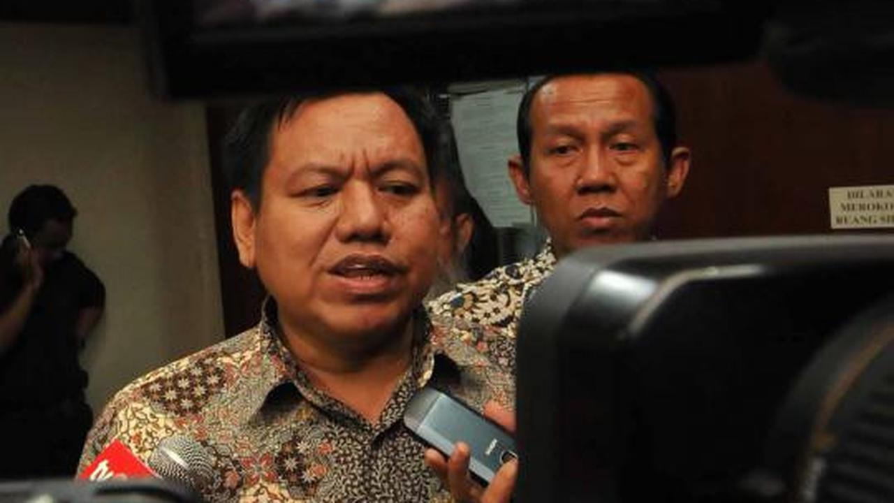 Nyoman dan Dadong divonis tiga tahun  